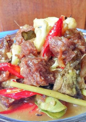Foto resep Sapi Kembang Kol Rempah Manis Pedas