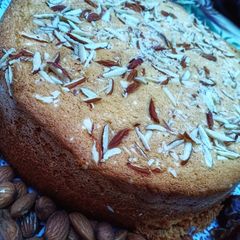 A picture of Almond Cake.