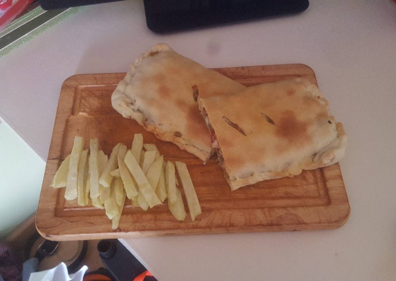 Empanada de pollo parmesano