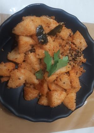 મસાલા ઈડલી (Masala Idli Recipe In Gujarati) રેસીપી મુખ્ય ફોટો