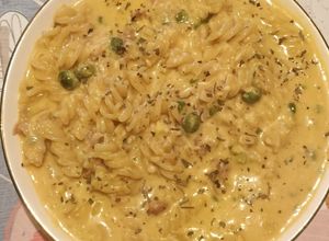 Una foto de Pasta del Papa (Pope's Pasta)