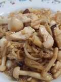 อกไก่+เห็ด ผัดขิง