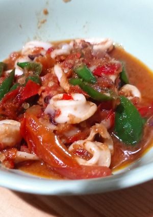 Foto resep Sambel cumi ala spesial sambal
