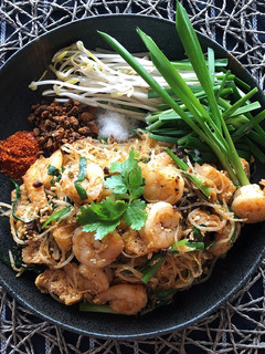 A picture of 🧑🏽🍳🧑🏼🍳 How to Make Pad Thai with Glass Noodles • Pad Thai Sauce Recipe.