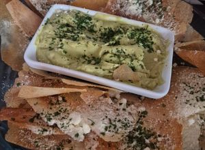 Une photo de Apéritif feuilles de brick et guacamole 😀