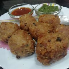 A picture of Maggi Pakora.