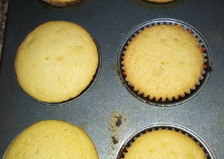 Steps to Cook Tasty Vanilla cupcake