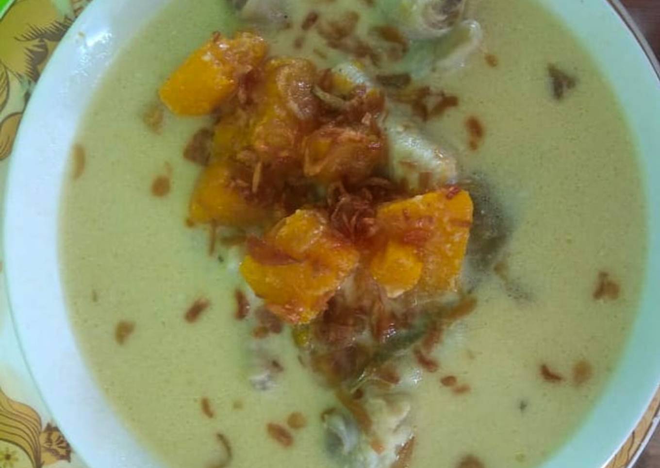 Santan pumpkin (peringgi / labu kuning) dan Ceker
