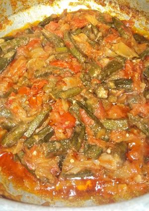 A picture of Bhindi ka salun.