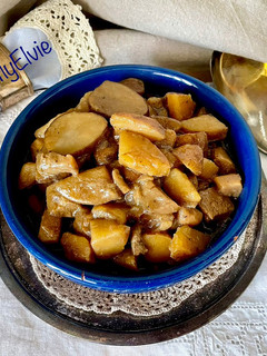 Foto di Porcini, patate e topinambur