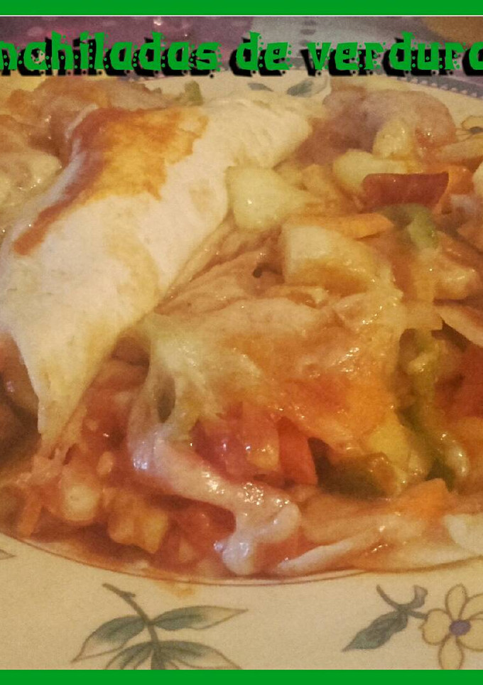Una foto de Enchiladas de verduras
