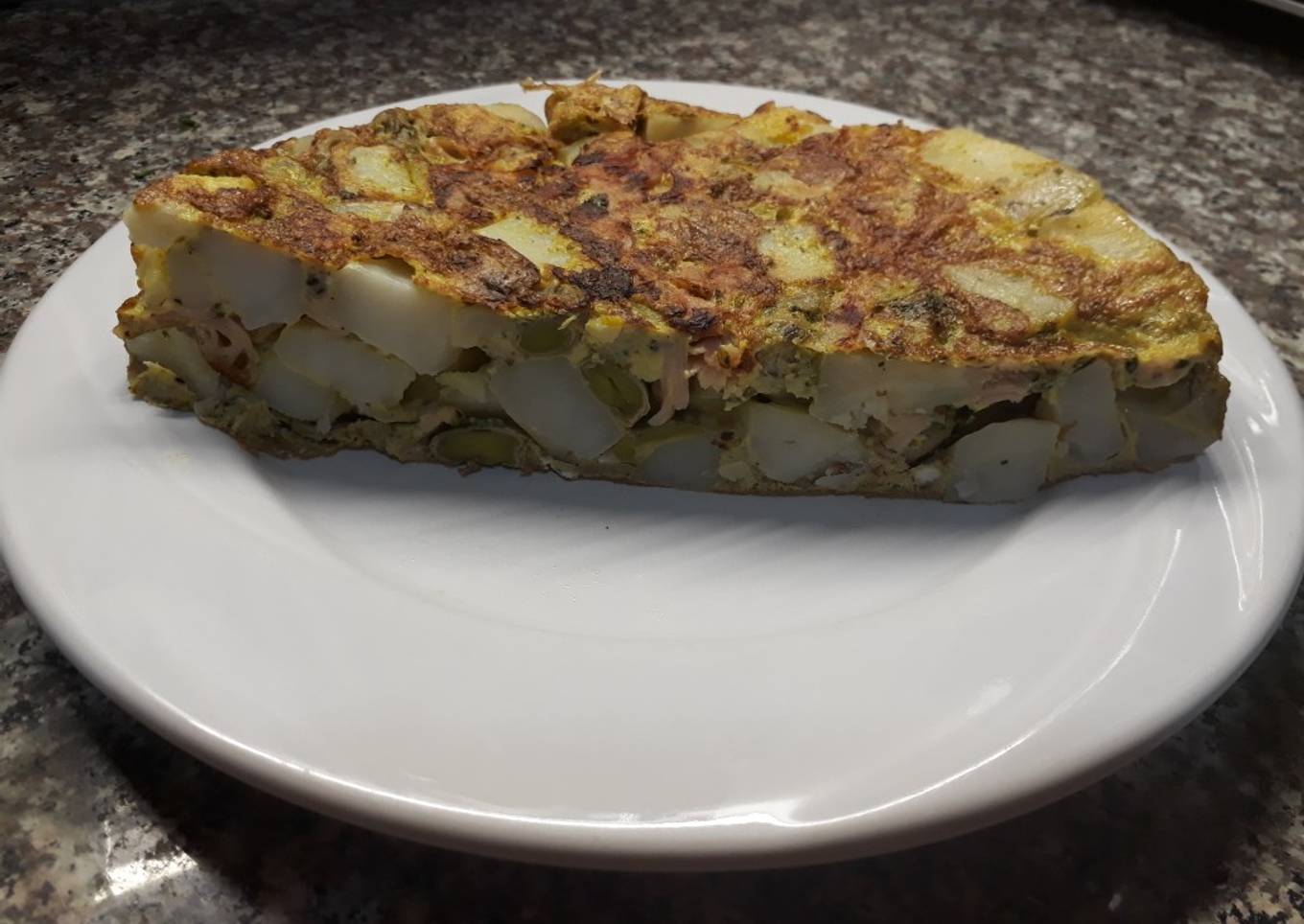 Tortilla de papas y habas