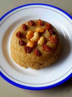 சப்போட்டா பால் கேசரி (Sappotta paal kesari recipe in tamil) செய்முறை முக்கிய புகைப்படம்