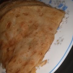 A picture of Chicken potato cheese paratha.