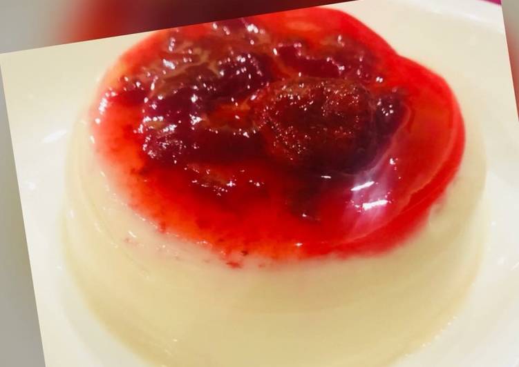 Simple Way to Prepare Perfect Whosayna’s Panna cotta with Strawberry Sauce