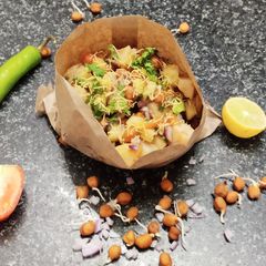 A picture of Aloo Kabli.