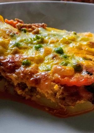 Tarkabarka zöldséges-húsos-krumplis rakott recept fotója