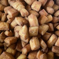 A picture of Wheat flour shankarpali.