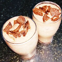 A picture of Oreo Biscuits Milkshake.