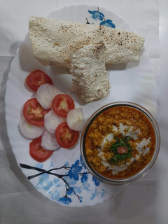 પનીર ભુરજી(Paneer Bhurji Recipe In Gujarati) રેસીપી મુખ્ય ફોટો