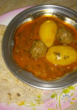 A picture of Beef koftay Aaloo.
