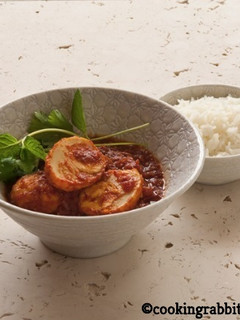 A picture of Sambal telur goreng.