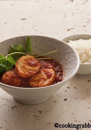 A picture of Sambal telur goreng.