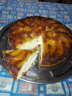 Una foto de Torta invertida de manzanas
