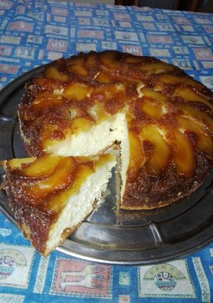 Una foto de Torta invertida de manzanas