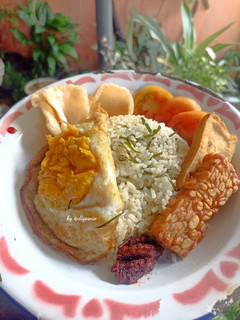 Foto resep Nasi Daun Jeruk #467
