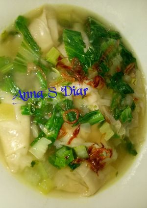 Foto resep Sup Pangsit Mix Daun Caisim