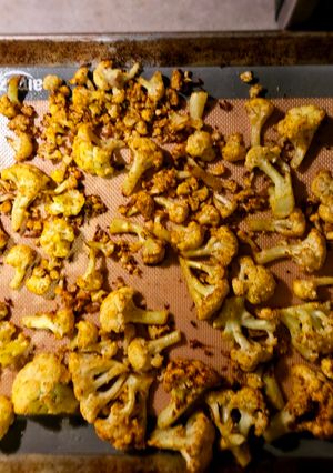 A picture of Curry Cauliflower.