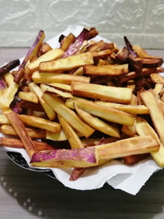 Una foto de Batatas fritas para acompañar
