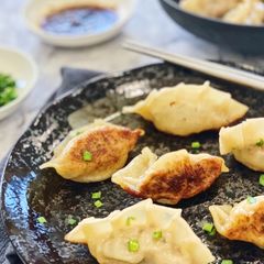 A picture of Chicken Chives Dumplings 🥟.