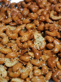 停不下嘴的酥脆蜜汁腰果(堅果自行變化替換) 的食譜成品照片