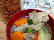 Gambar sup ayam bening