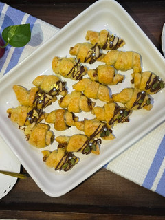 عکسی از دستور باقلوا پسته فوری با خمیر هزارلا🇹🇷 Milföy Baklavası