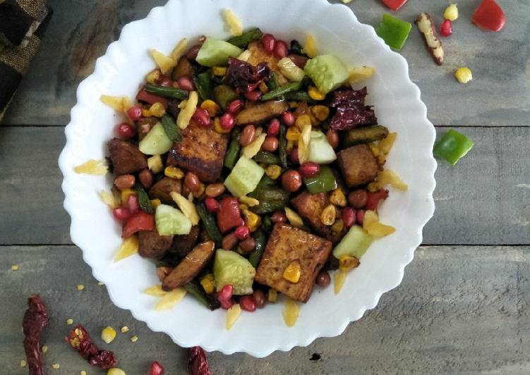 Burnt Garlic Veggie Salad