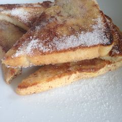 A picture of Cinnamon French Toast.