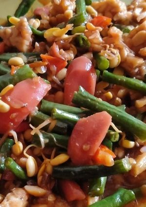 Foto resep Oseng Kacang Tempe Toge Sosis • Masakan Sehari-hari Sederhana