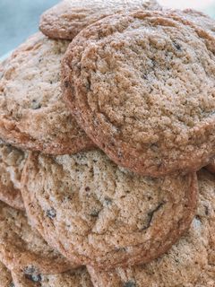 Φωτογραφία της συνταγής Cookies με λευκή και σοκολάτα γάλακτος