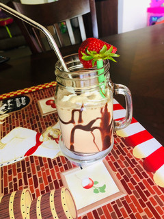 A picture of Strawberry Chocolate Milkshake || No Icecream|| No Sugar||No Artificial Color.