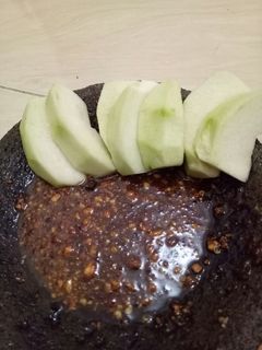 Foto resep Rujak jambu sambel kacang