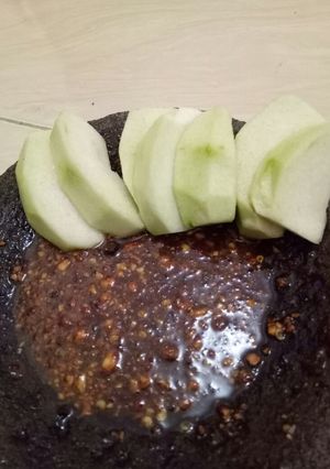 Foto resep Rujak jambu sambel kacang
