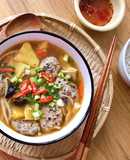 Canh Chua Thơm Giá Nấu Mọc