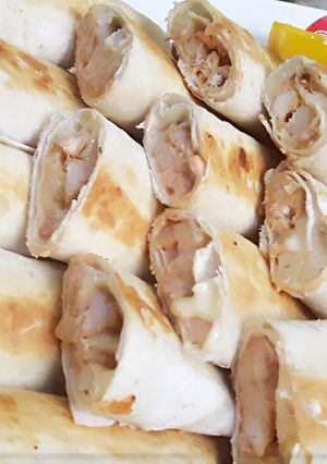 A picture of Chicken Shawarma 🍗🍗.