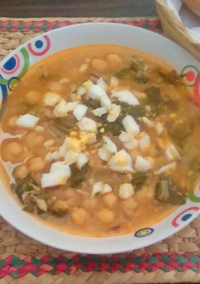 Una foto de Garbanzos con acelgas (Olla de cocción lenta-SlowCooker-CrockPot)