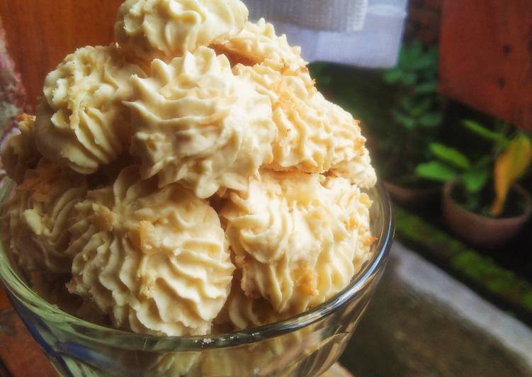 Recipe: Delicious Kue Kering Sagu Keju