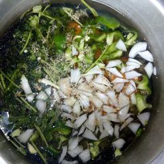 A picture of Vegetable stock.