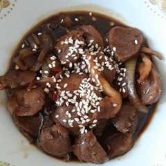 A picture of Bakso Sapi Saus Teriyaki.
